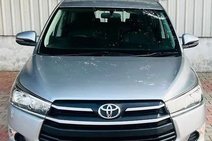 2019 Toyota Innova Crysta 2.4 G Plus MT