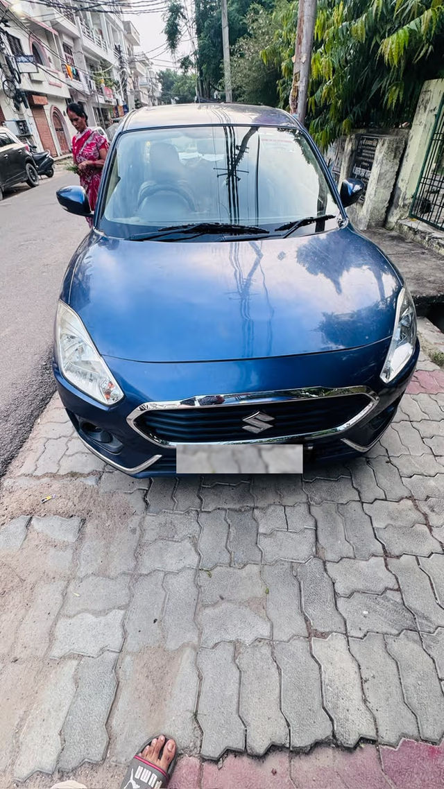 Maruti Suzuki Swift Dzire VXI 1.2 Second-hand 2018 Maruti Suzuki Swift Dzire VXI 1.2 for sale in Lucknow