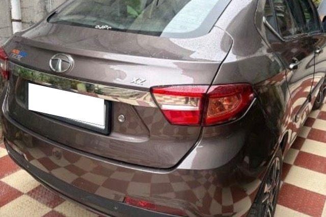 Tata Tigor 1.2 Revotron XZ Second-hand 2017 Tata Tigor 1.2 Revotron XZ for sale in Dhule