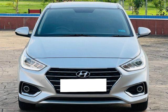Hyundai Verna CRDi 1.6 SX Option Second-hand 2018 Hyundai Verna CRDi 1.6 SX Option for sale in Nashik
