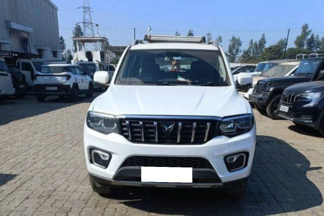 Mahindra Scorpio N Z8 Diesel 4x4 AT BSVI Second-hand 2023 Mahindra Scorpio N Z8 Diesel 4x4 AT BSVI for sale in Jabalpur