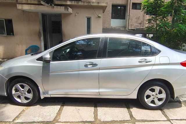 Second-hand 2015 Honda City i VTEC वी for sale in Chennai