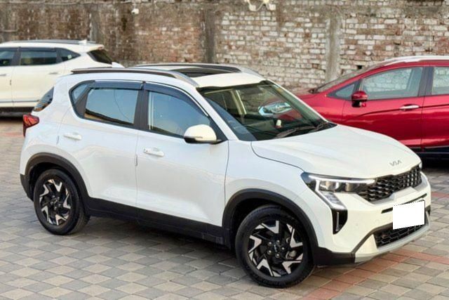 Kia Sonet HTK Plus Diesel Second-hand 2025 Kia Sonet HTK Plus Diesel for sale in Surat