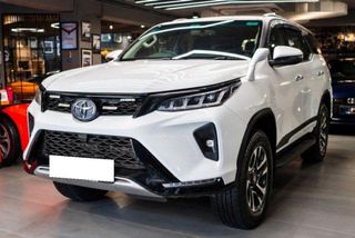 Used Legender 4x4 AT 2023