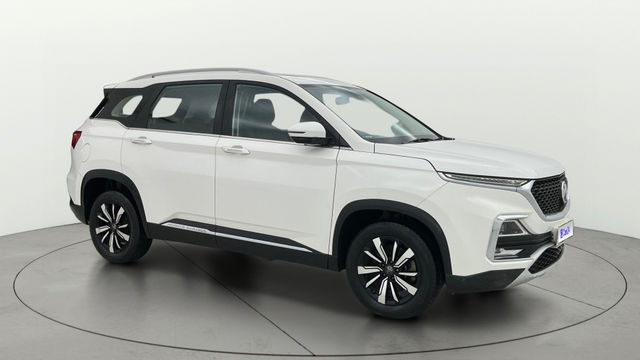 Second-hand 2019 MG Hector हाइब्रिड Sharp MT बीएस4 for sale in Bangalore