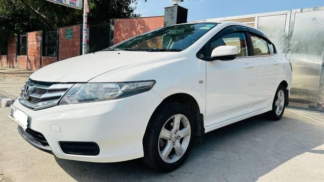 Honda City 1.5 S AT Second-hand 2013 Honda City 1.5 S AT for sale in Greater Noida