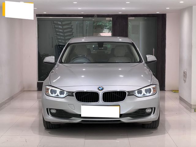 Second-hand 2013 BMW 3 Series 320d Prestige for sale in Hyderabad