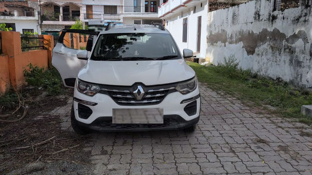 Renault Triber RXL BSIV Second-hand 2020 Renault Triber RXL BSIV for sale in Lucknow