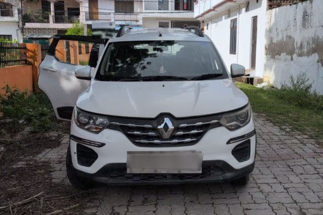 Renault Triber RXL BSIV Second-hand 2020 Renault Triber RXL BSIV for sale in Lucknow