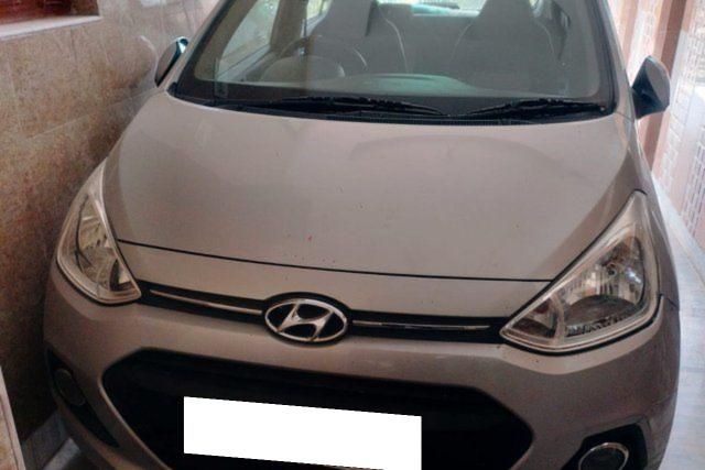 Hyundai Grand i10 Asta Second-hand 2016 Hyundai Grand i10 Asta for sale in Ajmer