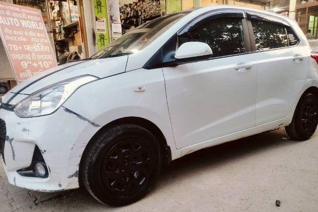 Hyundai Grand i10 Magna Second-hand 2017 Hyundai Grand i10 Magna for sale in Greater Noida