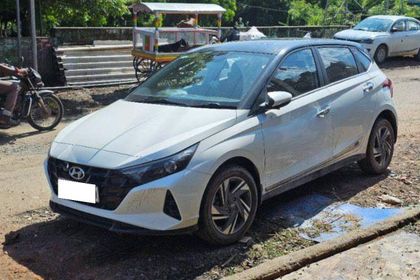 2023 Hyundai i20 एस्टा Opt IVT बीएस6