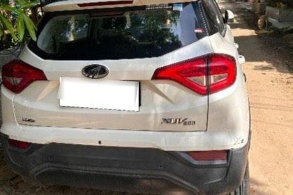 2021 Mahindra XUV300 W6 AMT डीजल Sunroof NT बीएस6