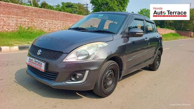 Second-hand 2015 Maruti Suzuki Swift वीएक्सआई for sale in Chandigarh