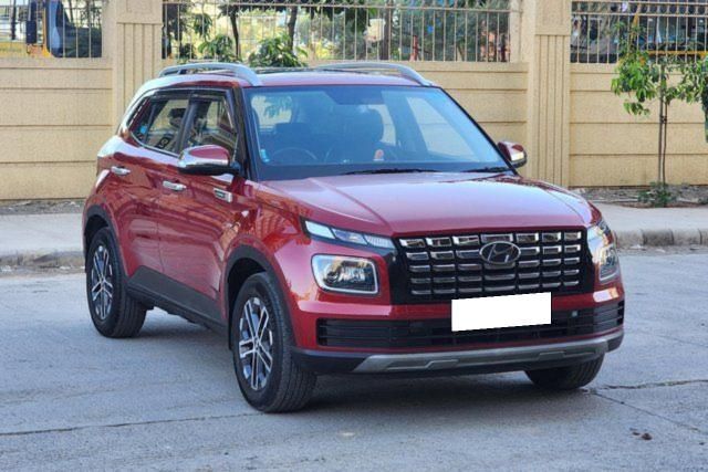 Second-hand 2023 Hyundai Venue SX Opt Turbo iMT for sale in Thane