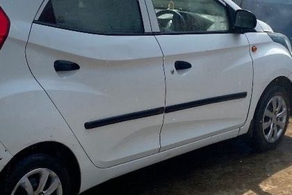 2014 Hyundai EON एरा