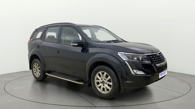 Second-hand 2021 Mahindra XUV500 W9 AT for sale in Mumbai