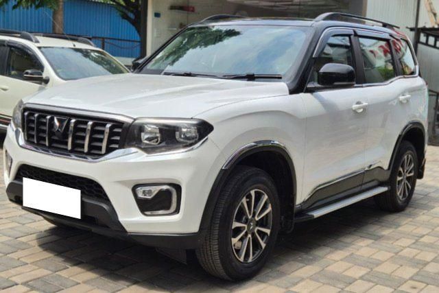 Mahindra Scorpio N Z4 Diesel 4x4 Second-hand 2023 Mahindra Scorpio N Z4 Diesel 4x4 for sale in Pune