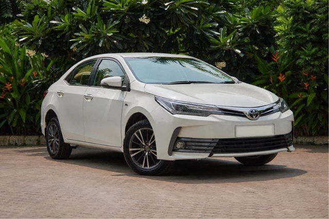 Toyota Corolla Altis 1.8 VL CVT Second-hand 2018 Toyota Corolla Altis 1.8 VL CVT for sale in Kolkata