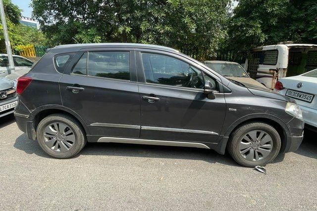 Maruti Suzuki S Cross DDiS 320 Alpha Second-hand 2016 Maruti Suzuki S Cross DDiS 320 Alpha for sale in Ghaziabad