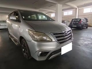 Used 2.5 G (Diesel) 7 Seater