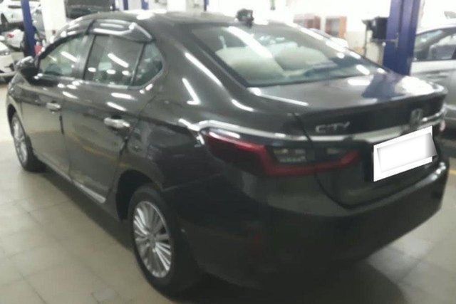 Honda City V MT Second-hand 2023 Honda City V MT for sale in Unnao