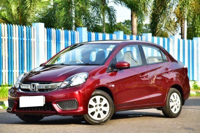 Second-hand 2017 Honda Amaze एस रेनफोर्स्ड ऑप्शन i-VTEC for sale in Kolkata