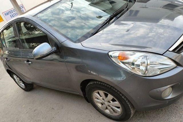 Second-hand 2011 Hyundai i20 1.2 एस्टा for sale in Fatehabad