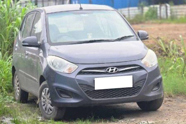 Second-hand 2013 Hyundai i10 मैग्ना for sale in Pune
