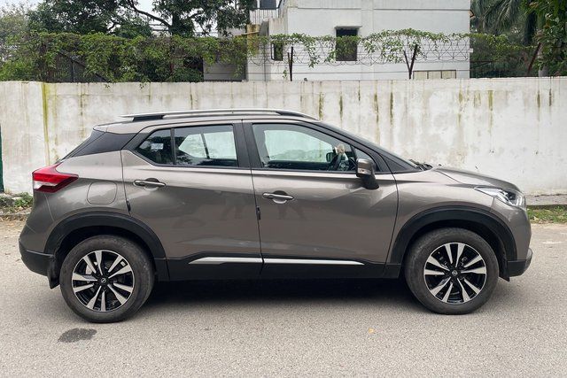 Second-hand 2021 Nissan Kicks 1.5 XV for sale in New Delhi