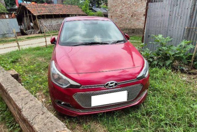 Second-hand 2015 Hyundai i20 स्पोर्टज़ 1.2 for sale in Nadia