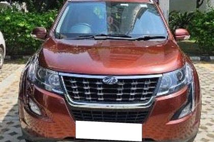 2020 Mahindra XUV500 W11 AT बीएस4