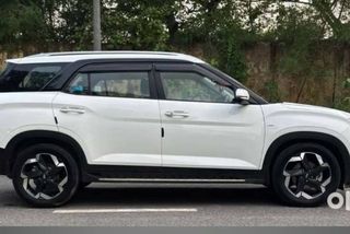 Used Platinum 7-Seater Diesel BSVI
