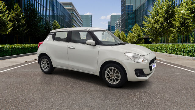 Second-hand 2022 Maruti Suzuki Swift ZXI AMT for sale in Pune