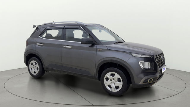 Second-hand 2020 Hyundai Venue एस रेनफोर्स्ड for sale in Ahmedabad