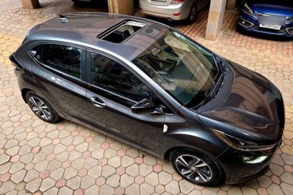 2024 टाटा अल्ट्रोज़ XZ Plus S CNG