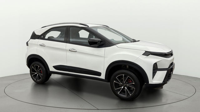 Second-hand 2023 Tata Nexon प्योर for sale in Greater Noida
