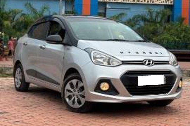 Second-hand 2017 Hyundai Xcent 1.1 CRDi एस रेनफोर्स्ड for sale in Kolkata