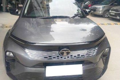 2025 Tata Curvv Pure Plus