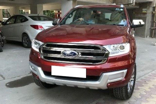 Ford Endeavour 3.2 Titanium AT 4X4 Second-hand 2016 Ford Endeavour 3.2 Titanium AT 4X4 for sale in New Delhi