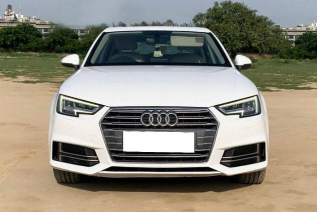 Second-hand 2018 Audi A4 30 TFSI Premium Plus for sale in New Delhi