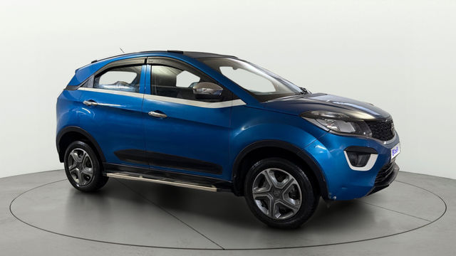 Second-hand 2018 Tata Nexon 1.2 Revotron एक्सएम for sale in New Delhi