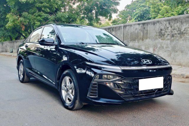 Second-hand 2025 Hyundai Verna एस रेनफोर्स्ड for sale in Ahmedabad