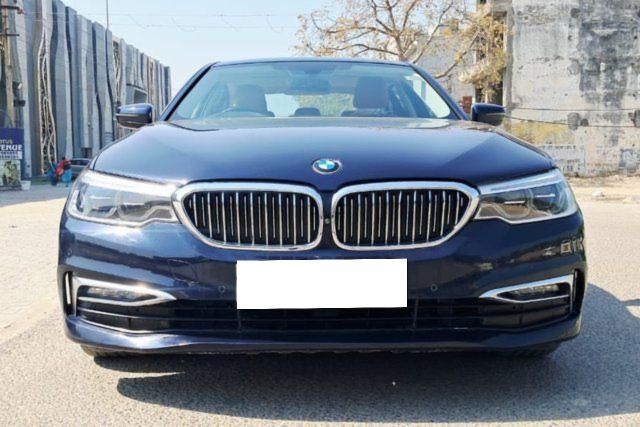 Second-hand 2019 BMW 5 Series 520d Luxury Line for sale in New Delhi