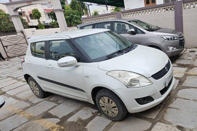 Maruti Suzuki Swift VDI Second-hand 2013 Maruti Suzuki Swift VDI for sale in Mehsana