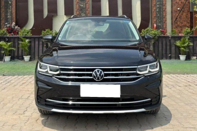 Second-hand 2022 Volkswagen Tiguan 2.0 TSI Elegance BSVI for sale in New Delhi