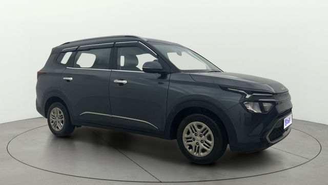 Kia Carens Prestige Opt 6 STR Second-hand 2024 Kia Carens Prestige Opt 6 STR for sale in Bangalore