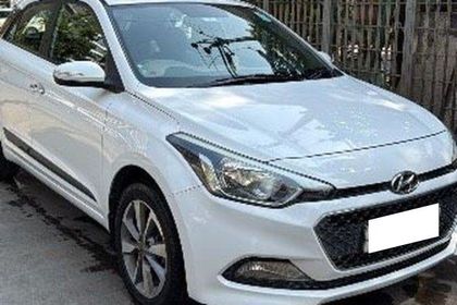 2016 Hyundai i20 एस्टा ऑप्शन 1.4 CRDi