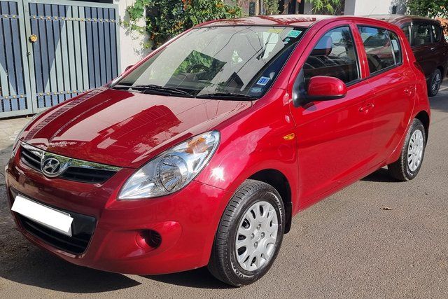 Second-hand 2011 Hyundai i20 1.4 CRDi मैग्ना for sale in Bangalore