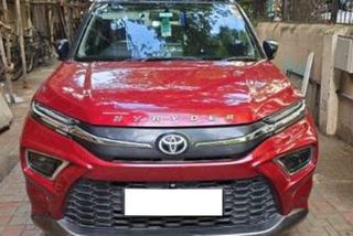Used V HYBRID BSVI